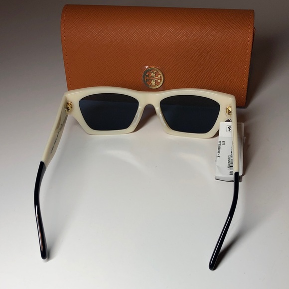 New Authentic Tory Burch TY7169U 1894/80 Cream Sunglasses with Case main image 4